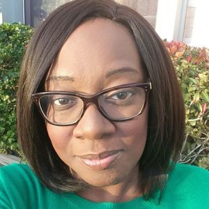 Meet your Posher, Petrina